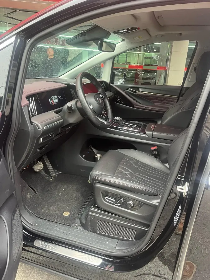 2024 GAC Trumpchi M8 2.0T 252HP L4 8AT,autocango,china used car exporter,china ev exporter,chinese used car exporter,chinese used ev exporter