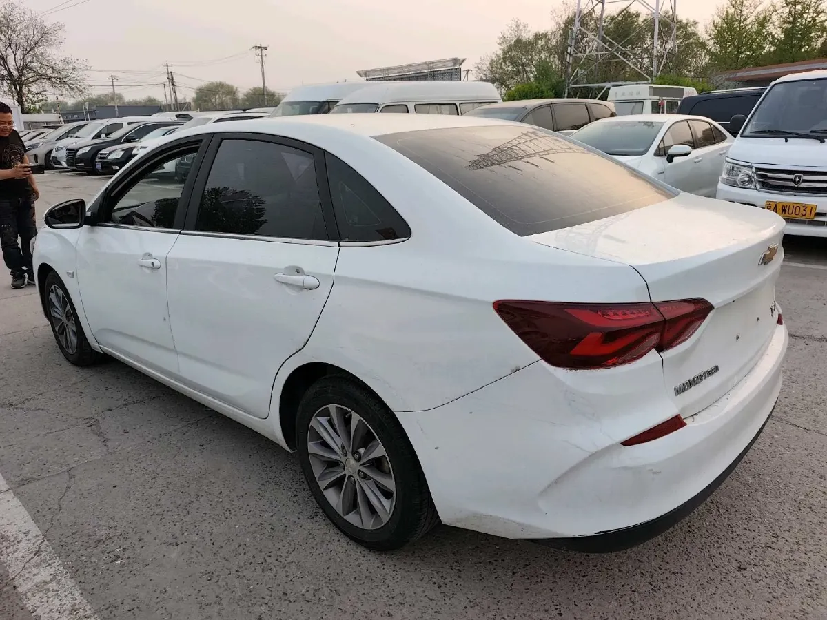 2021 Chevrolet Monza 1.5L 113HP L4 6AT,autocango,china used car exporter,china ev exporter,chinese used car exporter,chinese used ev exporter