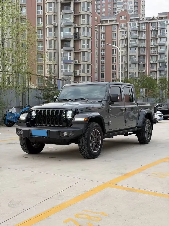2022 Jeep Gladiator 3.6L 284HP V6 8AT,autocango,china used car exporter,china ev exporter,chinese used car exporter,chinese used ev exporter