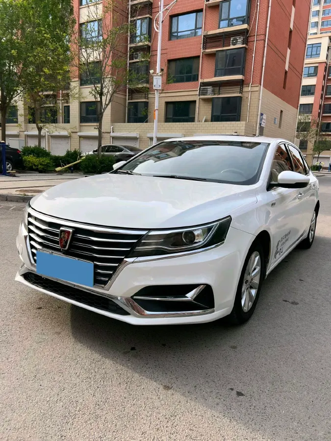 2017 Roewe i6 1.0T 125HP L3 2AT PHEV,autocango,china used car exporter,china ev exporter,chinese used car exporter,chinese used ev exporter