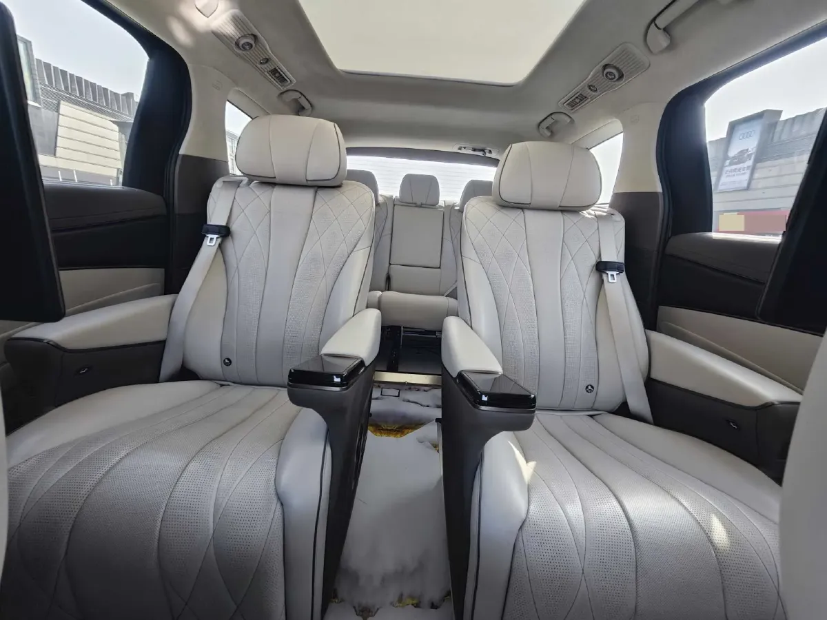 2022 Honda Odyssey 2.0L 146HP L4 E-CVT Hybrid,autocango,china used car exporter,china ev exporter,chinese used car exporter,chinese used ev exporter