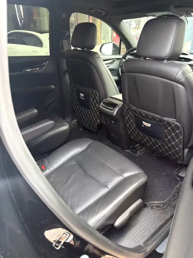 2020 Cadillac XT6 2.0T 237HP L4 9AT,autocango,china used car exporter,china ev exporter,chinese used car exporter,chinese used ev exporter