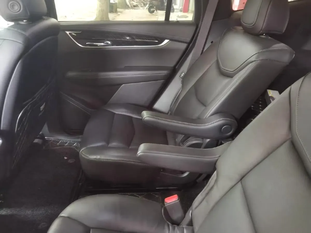 2020 Cadillac XT6 2.0T 237HP L4 9AT,autocango,china used car exporter,china ev exporter,chinese used car exporter,chinese used ev exporter