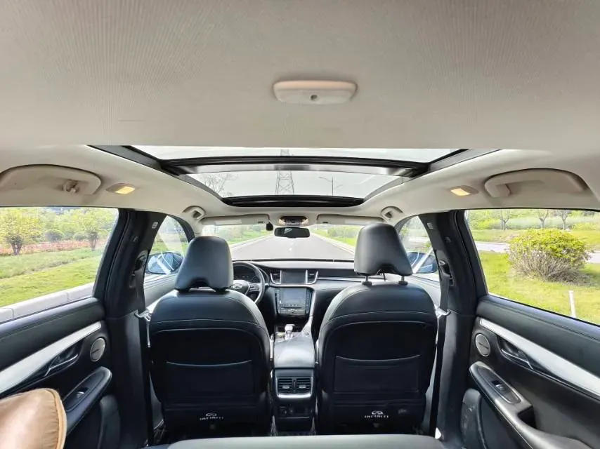 2018 Mitsubishi Pajero 3.0L 174HP V6 5AT,autocango,china used car exporter,china ev exporter,chinese used car exporter,chinese used ev exporter