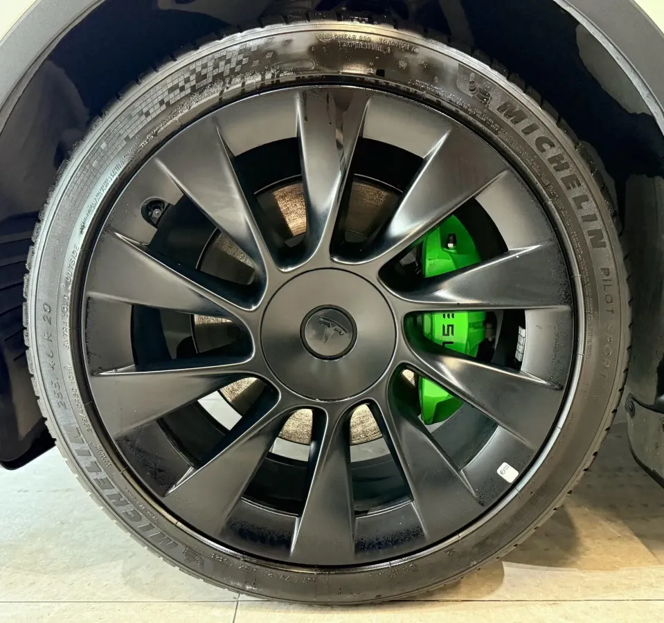 2022 Tesla Model Y BEV 60KWH,autocango,china used car exporter,china ev exporter,chinese used car exporter,chinese used ev exporter