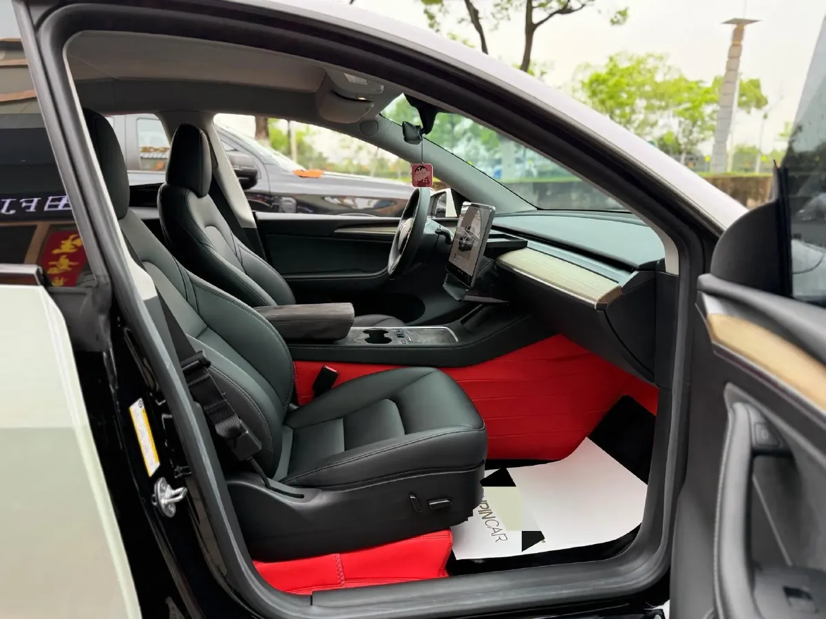 2022 Tesla Model Y BEV 60KWH,autocango,china used car exporter,china ev exporter,chinese used car exporter,chinese used ev exporter