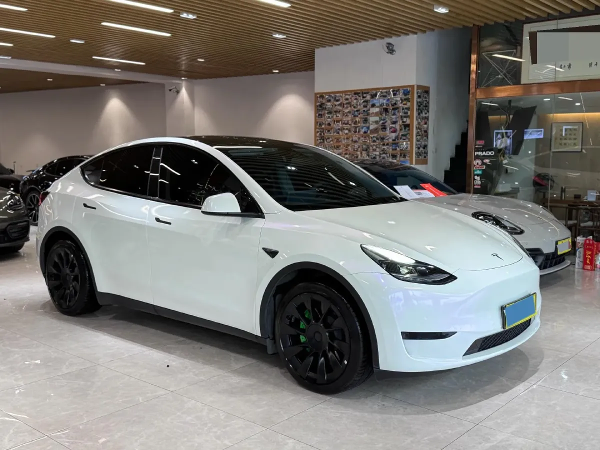 2022 Tesla Model Y BEV 60KWH,autocango,china used car exporter,china ev exporter,chinese used car exporter,chinese used ev exporter