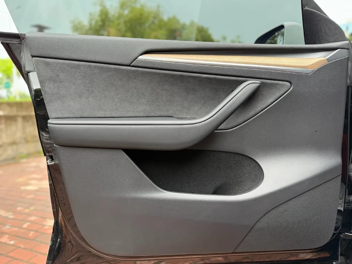 2022 Tesla Model Y BEV 60KWH,autocango,china used car exporter,china ev exporter,chinese used car exporter,chinese used ev exporter