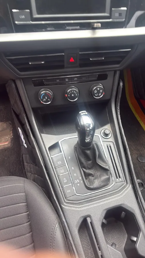 2018 Skoda Karoq 1.4T 150HP L4 7DCT,autocango,china used car exporter,china ev exporter,chinese used car exporter,chinese used ev exporter