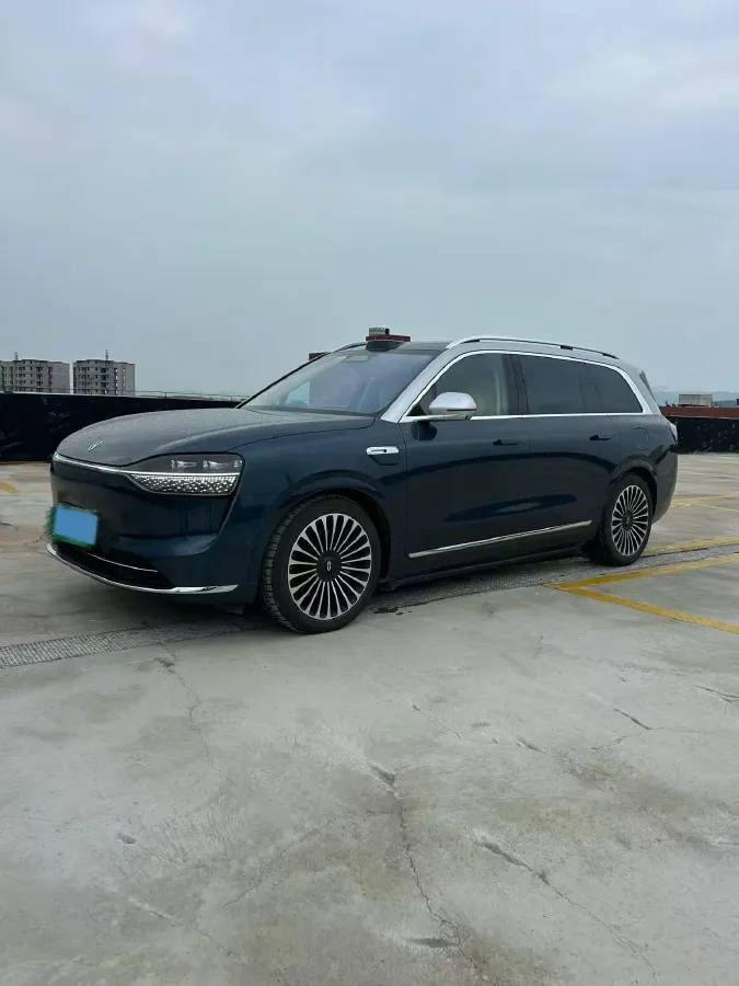 2025 AITO AITO M9 REEV 160HP REEV 52KWH,autocango,china used car exporter,china ev exporter,chinese used car exporter,chinese used ev exporter
