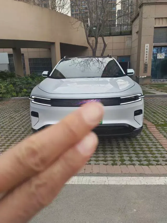 2025 ChangAn QiYuan E07 REEV 150HP REEV 39.05KWH,autocango,china used car exporter,china ev exporter,chinese used car exporter,chinese used ev exporter