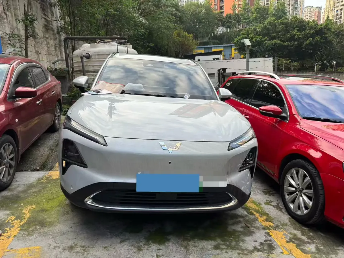 2024 WuLing XingGuangS 1.5L 106HP L4 E-CVT PHEV 20.5KWH,autocango,china used car exporter,china ev exporter,chinese used car exporter,chinese used ev exporter