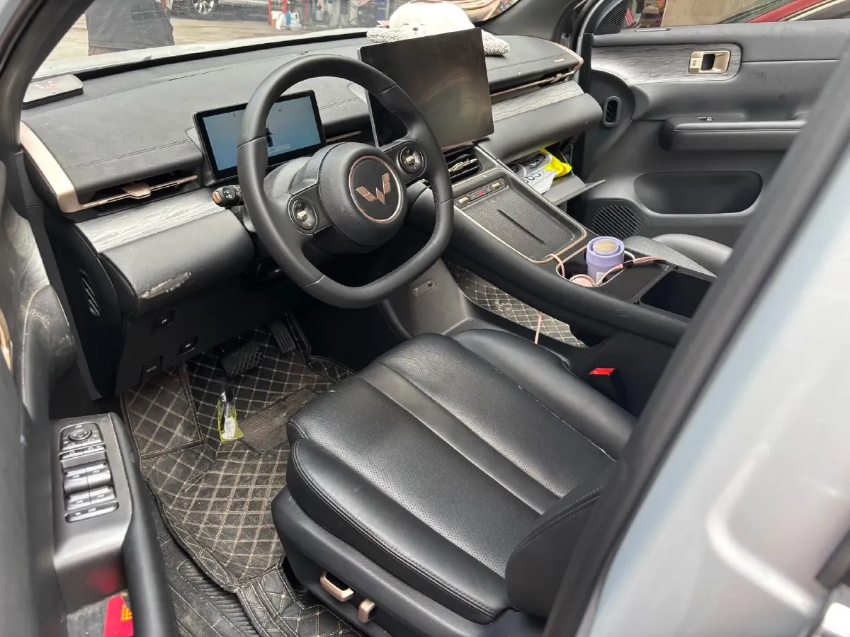 2024 WuLing XingGuangS 1.5L 106HP L4 E-CVT PHEV 20.5KWH,autocango,china used car exporter,china ev exporter,chinese used car exporter,chinese used ev exporter