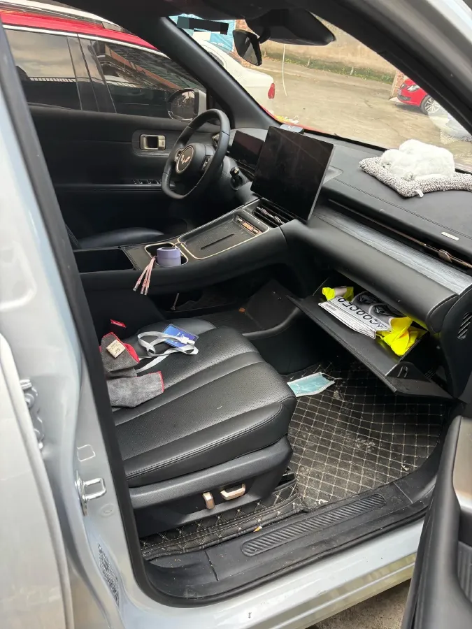 2024 WuLing XingGuangS 1.5L 106HP L4 E-CVT PHEV 20.5KWH,autocango,china used car exporter,china ev exporter,chinese used car exporter,chinese used ev exporter