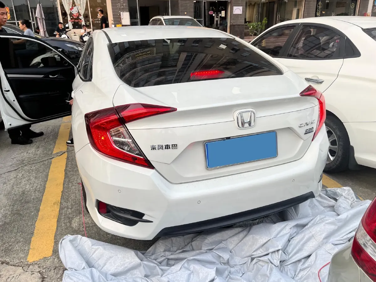 2019 Honda Civic 1.5T 177HP L4 CVT,autocango,china used car exporter,china ev exporter,chinese used car exporter,chinese used ev exporter