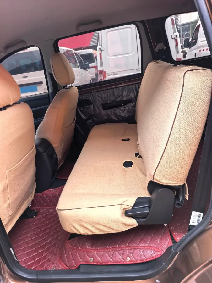 2019 WuLing HongGuang 1.5L 99HP L4 6MT,autocango,china used car exporter,china ev exporter,chinese used car exporter,chinese used ev exporter