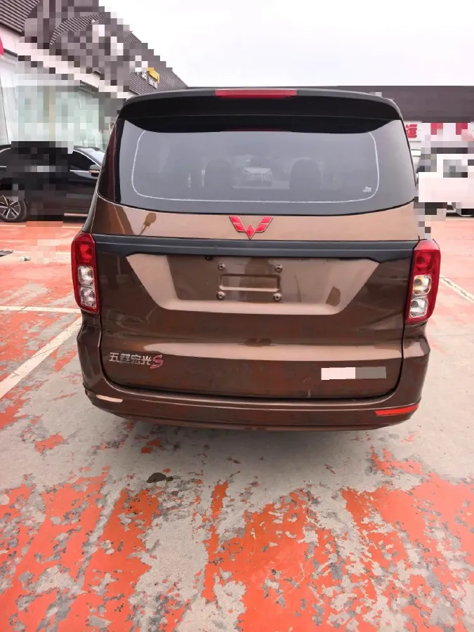 2019 WuLing HongGuang 1.5L 99HP L4 6MT,autocango,china used car exporter,china ev exporter,chinese used car exporter,chinese used ev exporter
