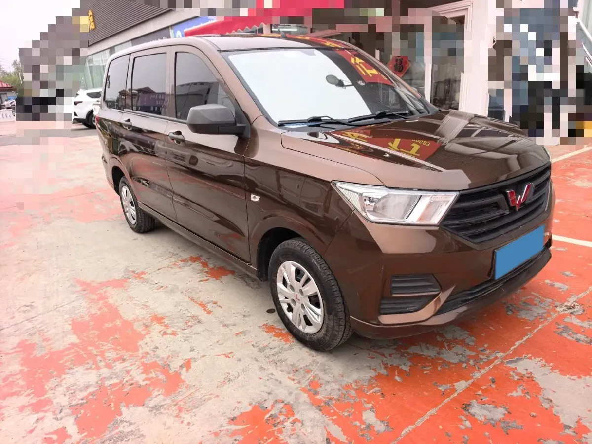 2019 WuLing HongGuang 1.5L 99HP L4 6MT,autocango,china used car exporter,china ev exporter,chinese used car exporter,chinese used ev exporter