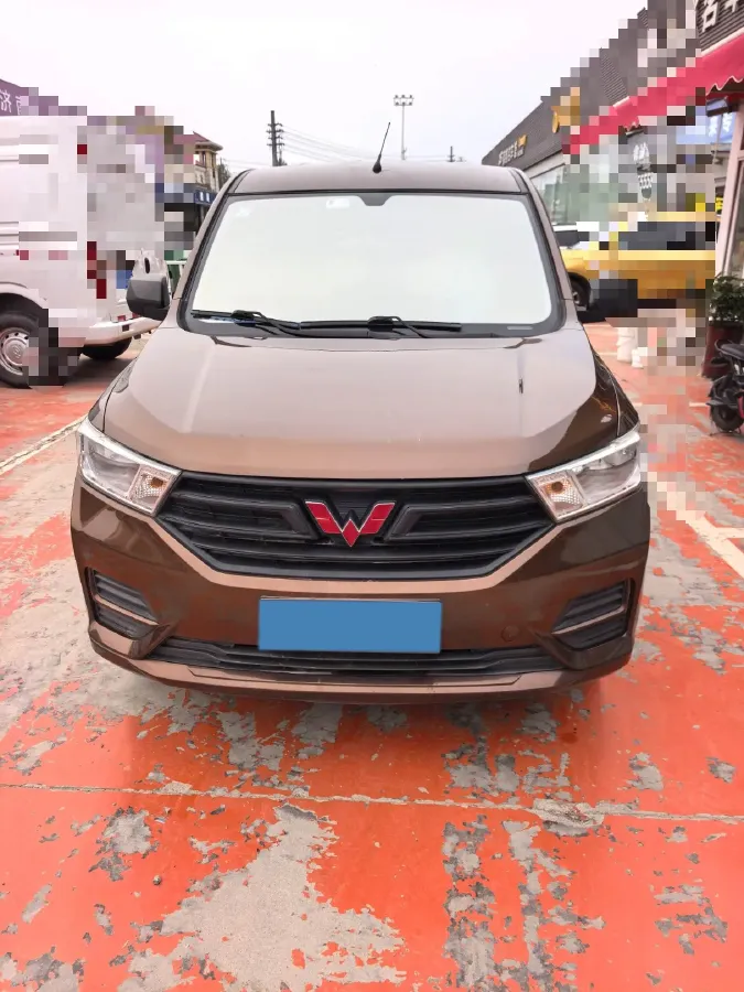 2019 WuLing HongGuang 1.5L 99HP L4 6MT,autocango,china used car exporter,china ev exporter,chinese used car exporter,chinese used ev exporter