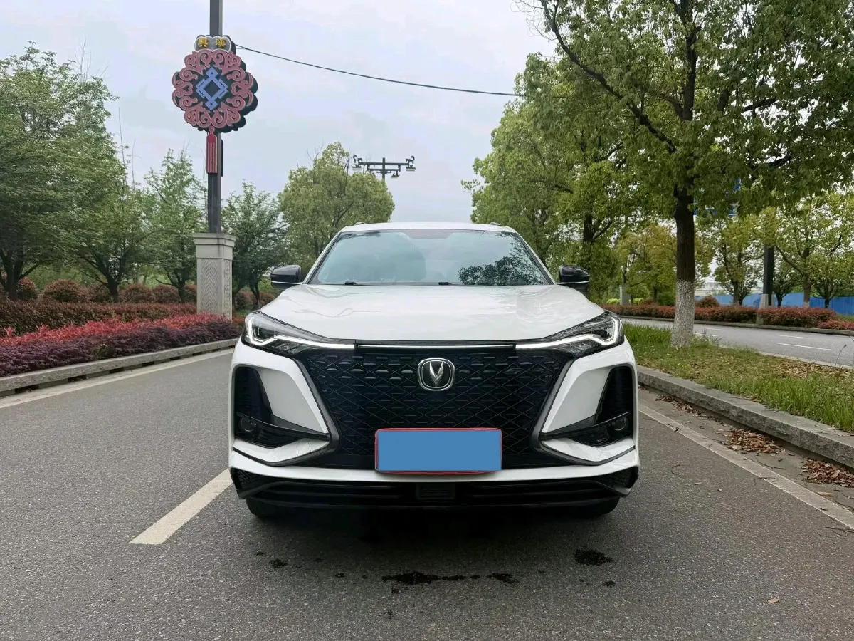 2020 ChangAn CS75 Plus 1.5T 178HP L4 6AT,autocango,china used car exporter,china ev exporter,chinese used car exporter,chinese used ev exporter