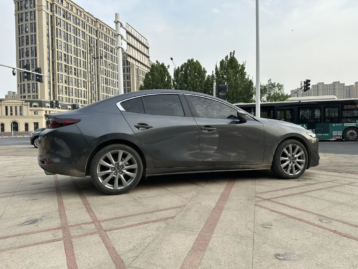 2023 Mazda 3 Axela 2.0L 158HP L4 6AT,autocango,china used car exporter,china ev exporter,chinese used car exporter,chinese used ev exporter