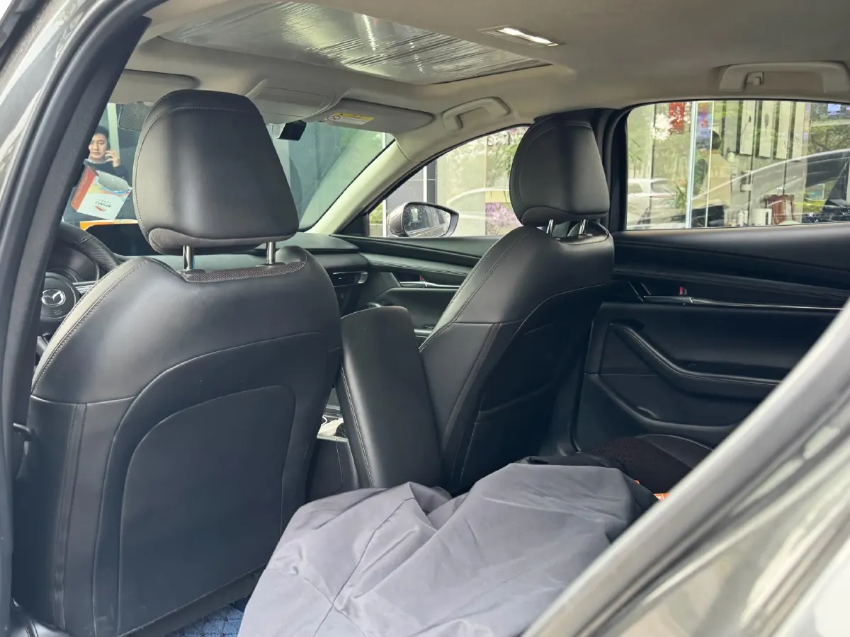 2021 Mazda 3 Axela 2.0L 158HP L4 6AT,autocango,china used car exporter,china ev exporter,chinese used car exporter,chinese used ev exporter