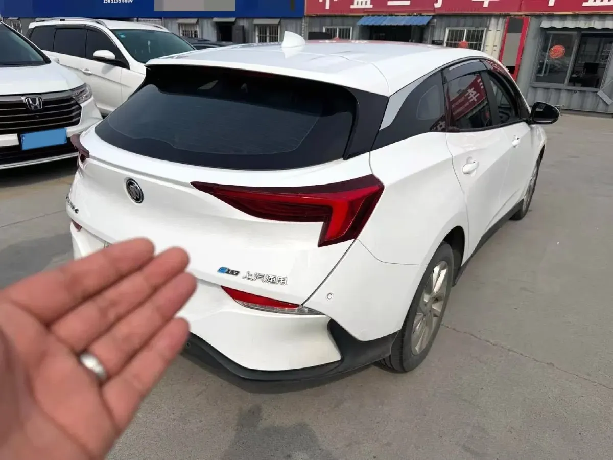 2022 Buick Envista 1.5T 184HP L4 CVT,autocango,china used car exporter,china ev exporter,chinese used car exporter,chinese used ev exporter
