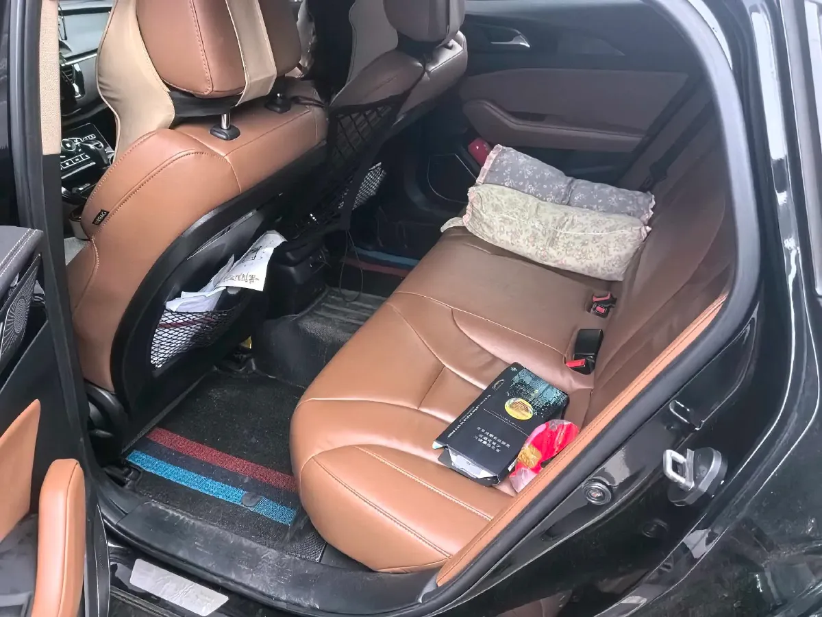 2019 HongQi H5 1.8T 180HP L4 6AT,autocango,china used car exporter,china ev exporter,chinese used car exporter,chinese used ev exporter