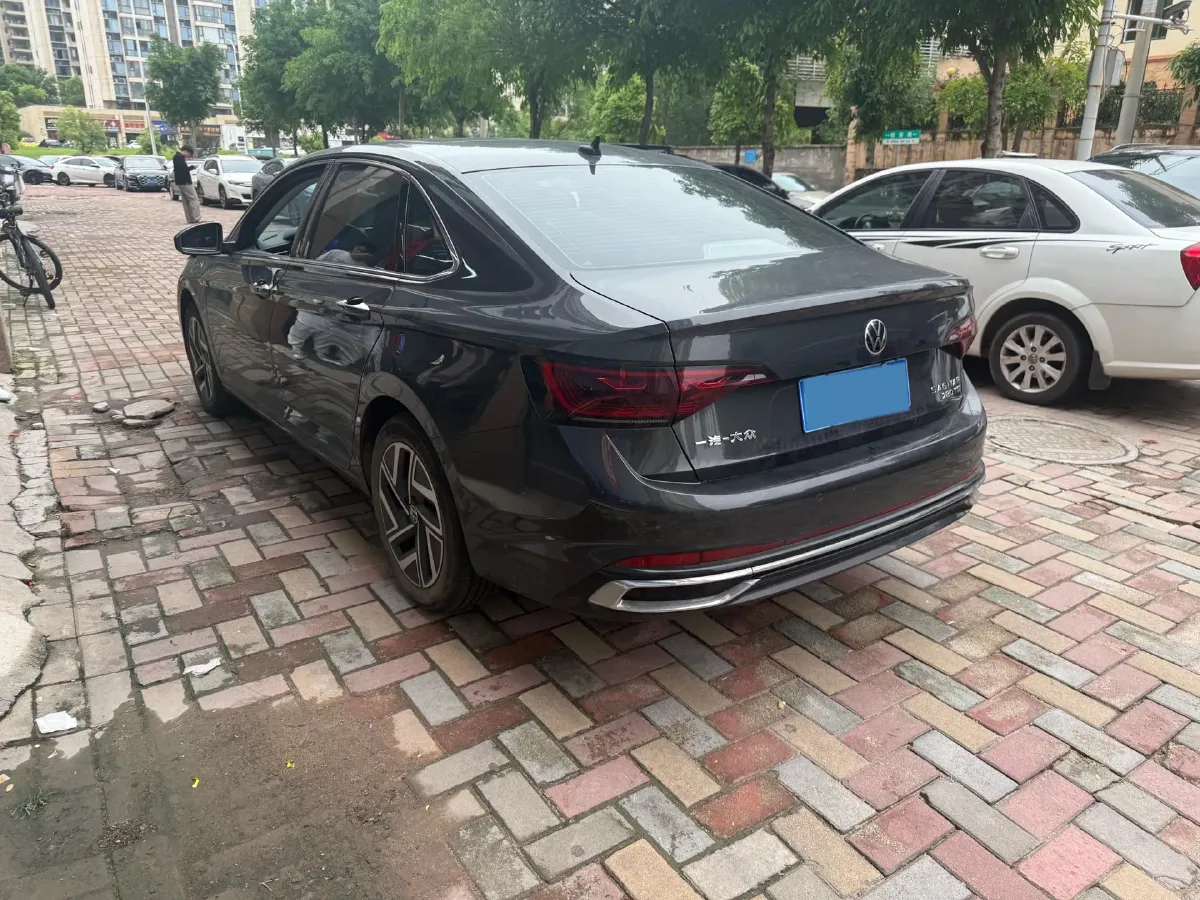 2023 Volkswagen Sagitar 1.4T 150HP L4 7DCT,autocango,china used car exporter,china ev exporter,chinese used car exporter,chinese used ev exporter