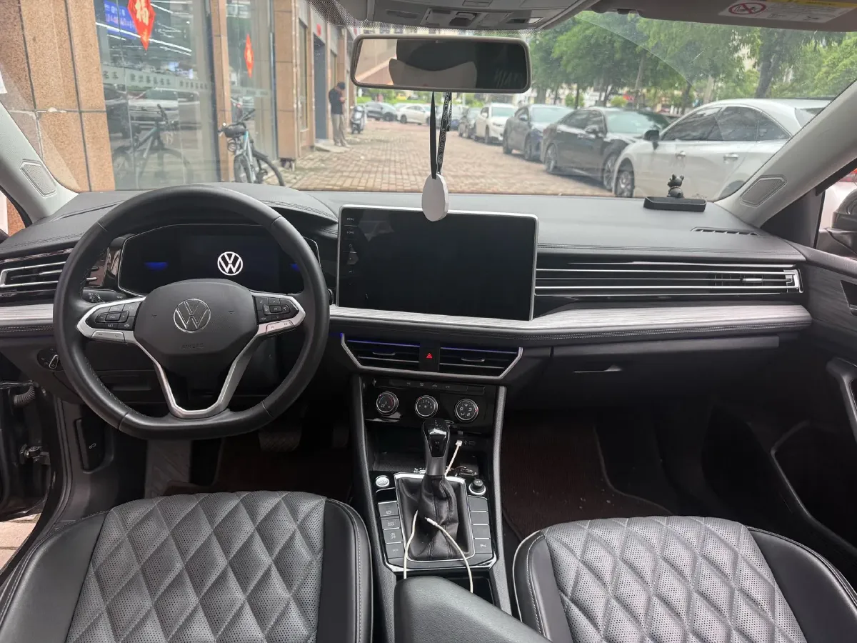 2023 Volkswagen Sagitar 1.4T 150HP L4 7DCT,autocango,china used car exporter,china ev exporter,chinese used car exporter,chinese used ev exporter