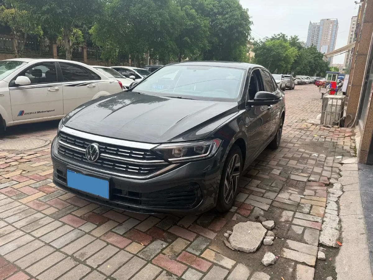 2023 Volkswagen Sagitar 1.4T 150HP L4 7DCT,autocango,china used car exporter,china ev exporter,chinese used car exporter,chinese used ev exporter