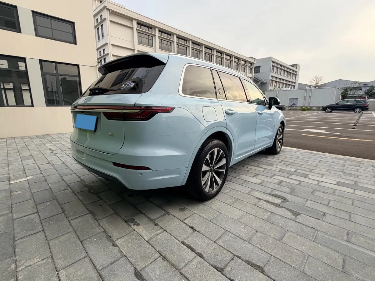 2020 Li ONE Range Extended 131HP REEV 40.5KWH,autocango,china used car exporter,china ev exporter,chinese used car exporter,chinese used ev exporter