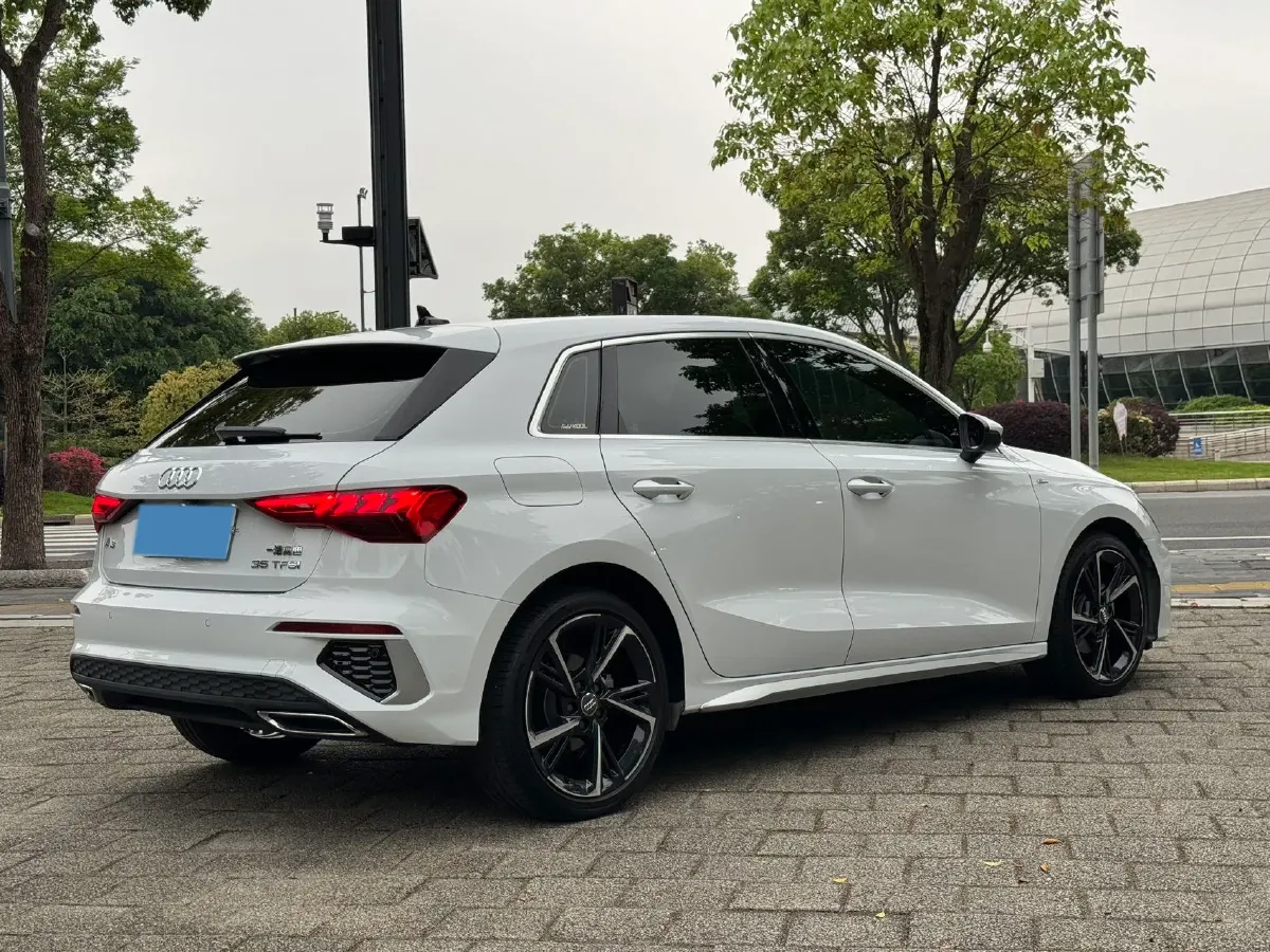 2021 Audi A3 1.4T 150HP L4 7DCT,autocango,china used car exporter,china ev exporter,chinese used car exporter,chinese used ev exporter