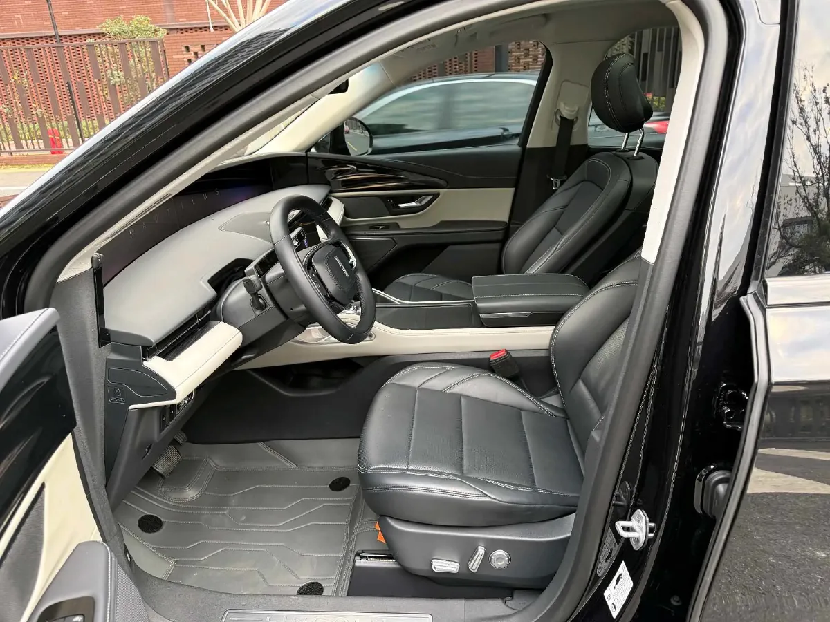 2023 Lincoln Nautilus 2.0T 261HP L4 8AT,autocango,china used car exporter,china ev exporter,chinese used car exporter,chinese used ev exporter