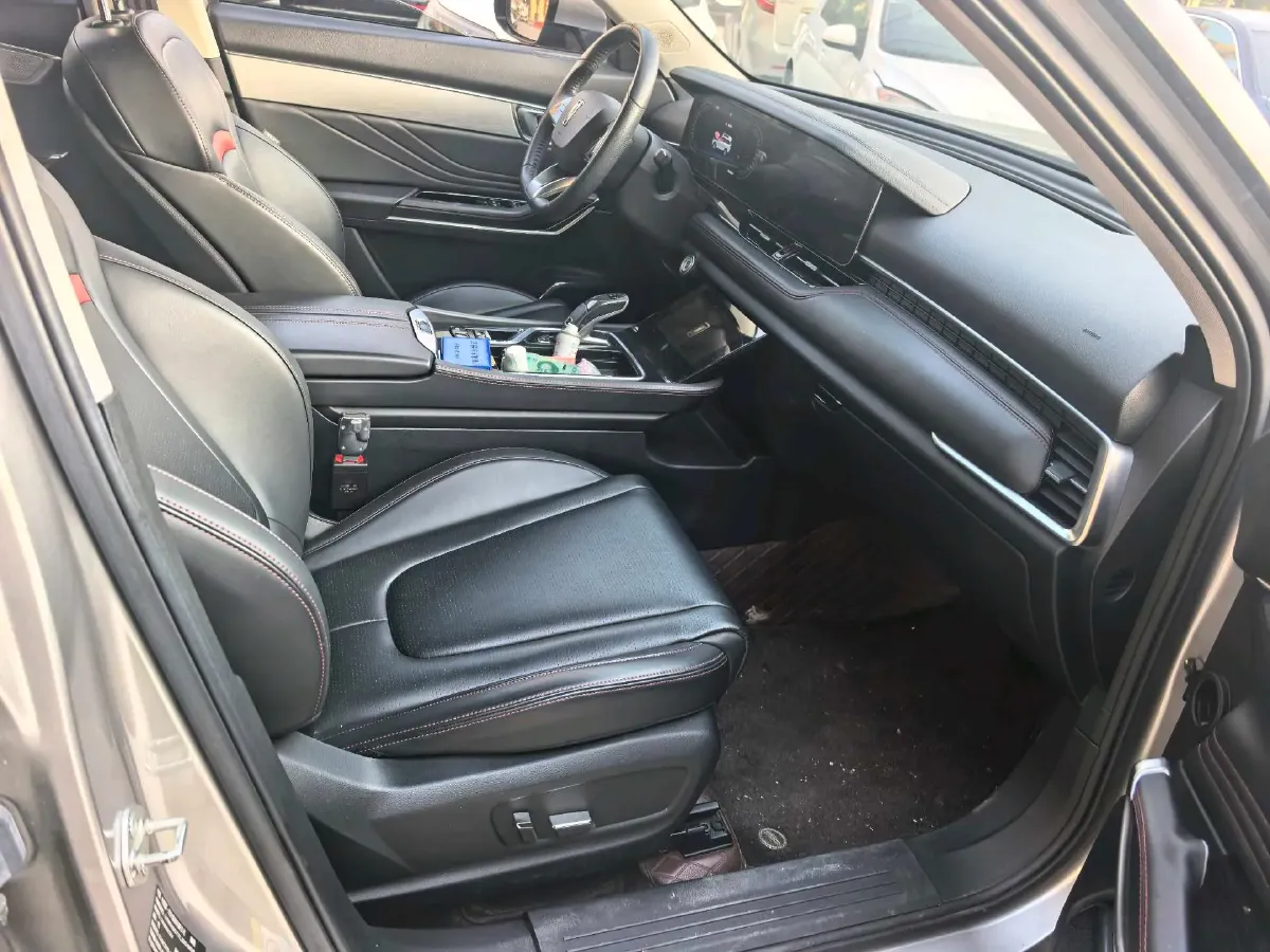 2020 Bestune T99 2.0T 224HP L4 6AT,autocango,china used car exporter,china ev exporter,chinese used car exporter,chinese used ev exporter