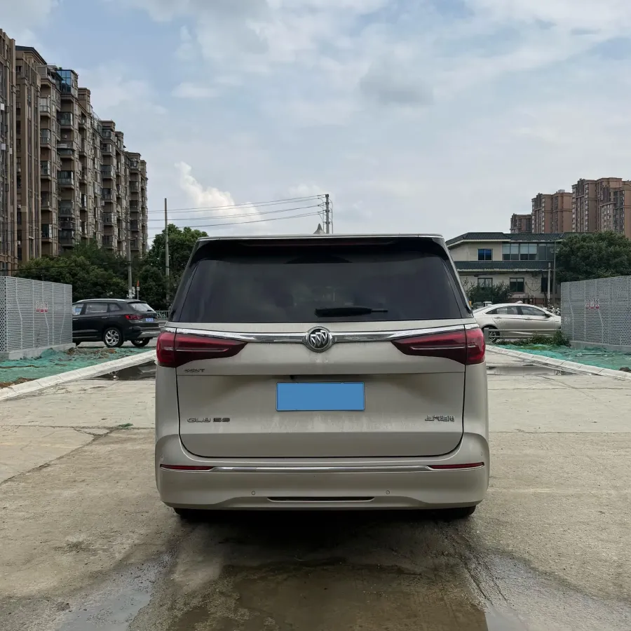 2022 Buick GL8 2.0T 237HP L4 9AT,autocango,china used car exporter,china ev exporter,chinese used car exporter,chinese used ev exporter