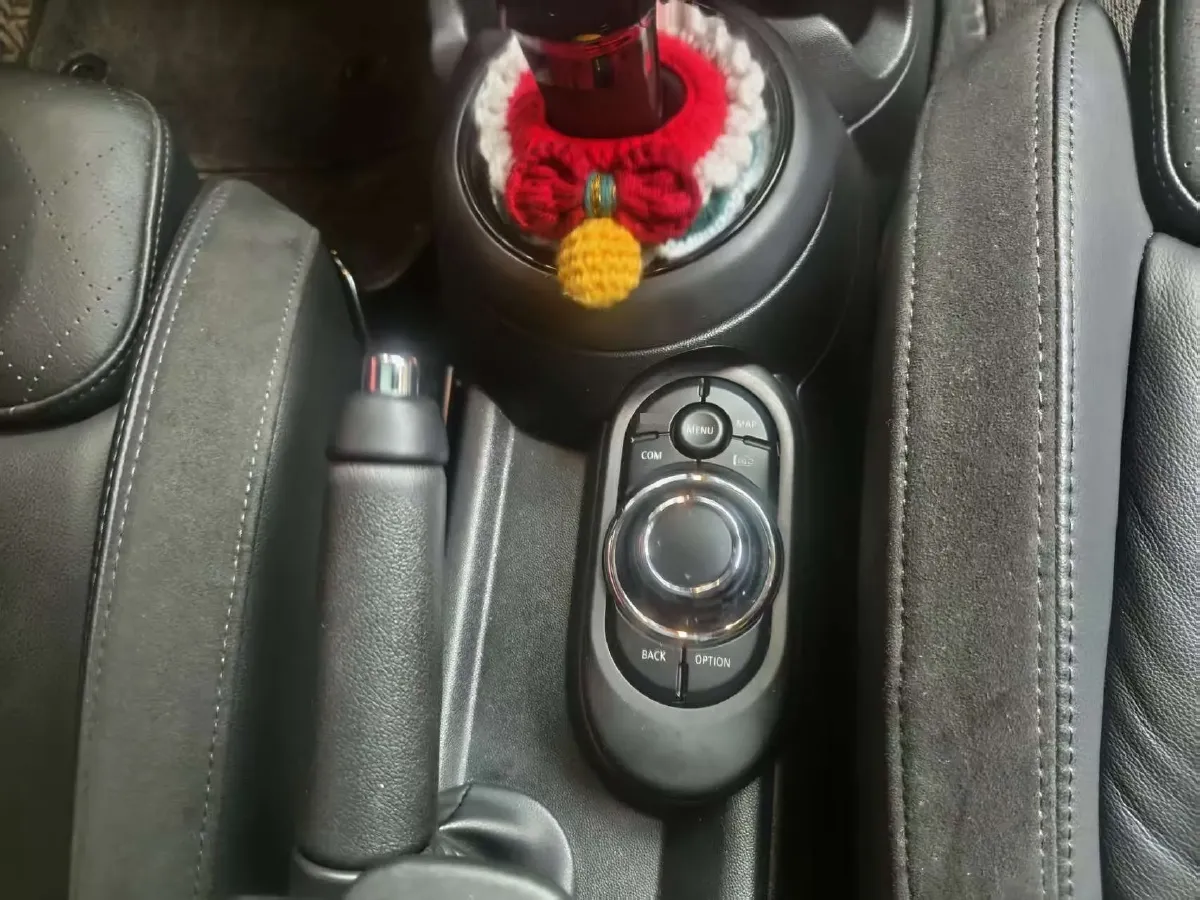 2023 MINI MINI 2.0T 192HP L4 7DCT,autocango,china used car exporter,china ev exporter,chinese used car exporter,chinese used ev exporter