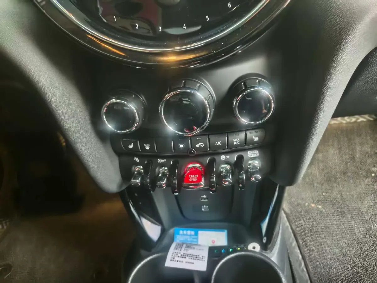 2023 MINI MINI 2.0T 192HP L4 7DCT,autocango,china used car exporter,china ev exporter,chinese used car exporter,chinese used ev exporter