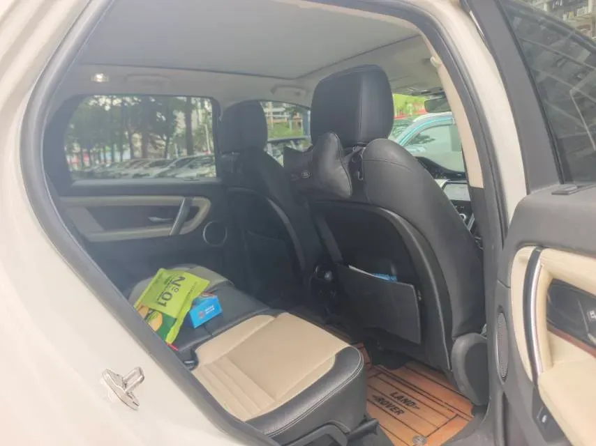 2021 Land Rover Discovery Sport 2.0T 249HP L4 9AT,autocango,china used car exporter,china ev exporter,chinese used car exporter,chinese used ev exporter