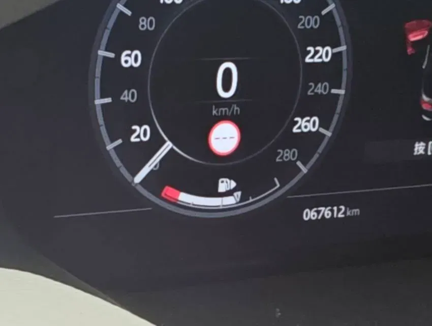 2021 Land Rover Discovery Sport 2.0T 249HP L4 9AT,autocango,china used car exporter,china ev exporter,chinese used car exporter,chinese used ev exporter