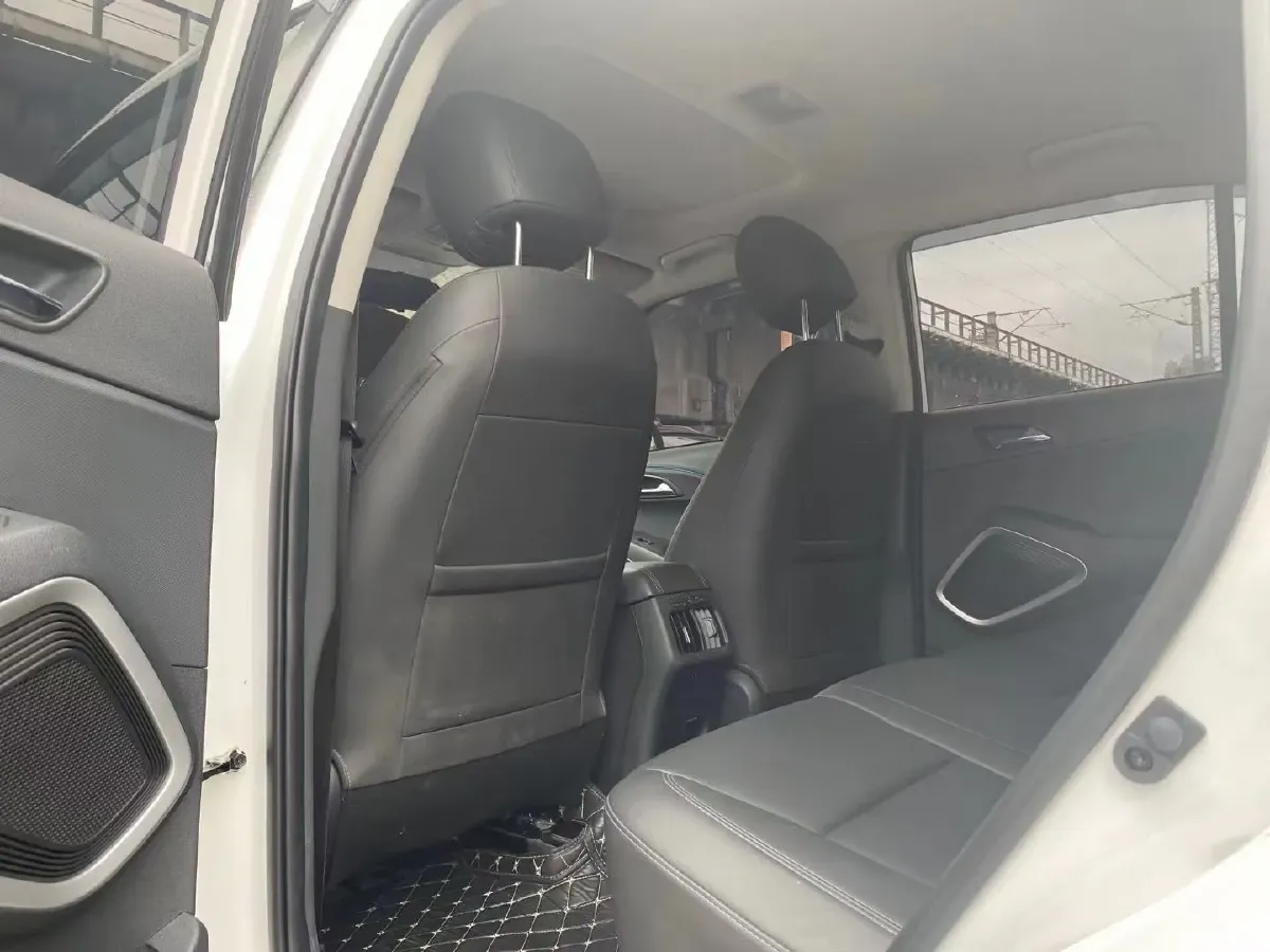 2020 Hyundai ix35 2.0L 160HP L4 6AT,autocango,china used car exporter,china ev exporter,chinese used car exporter,chinese used ev exporter