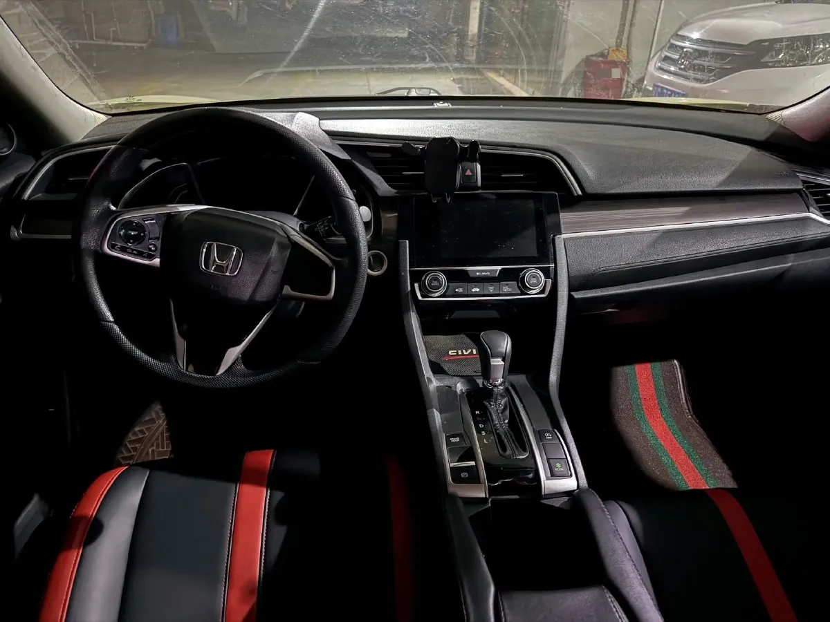 2019 Honda Civic 1.5T 177HP L4 CVT,autocango,china used car exporter,china ev exporter,chinese used car exporter,chinese used ev exporter