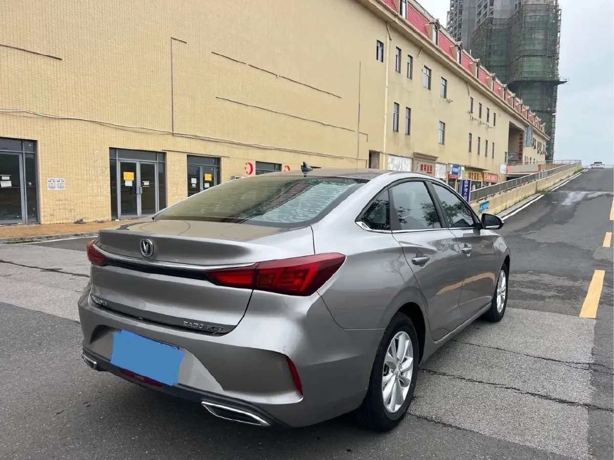 2020 ChangAn Eado 1.6L 128HP L4 5MT,autocango,china used car exporter,china ev exporter,chinese used car exporter,chinese used ev exporter