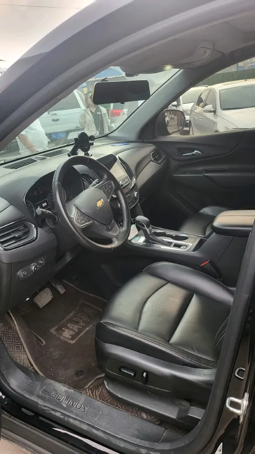 2021 Chevrolet Equinox 1.5T 169HP L4 6AT,autocango,china used car exporter,china ev exporter,chinese used car exporter,chinese used ev exporter