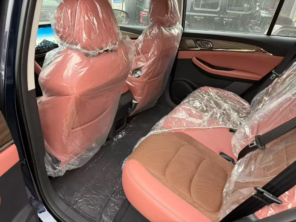 2024 Skyworth HT-i 1.5L 110HP L4 E-CVT PHEV 21.68KWH,autocango,china used car exporter,china ev exporter,chinese used car exporter,chinese used ev exporter