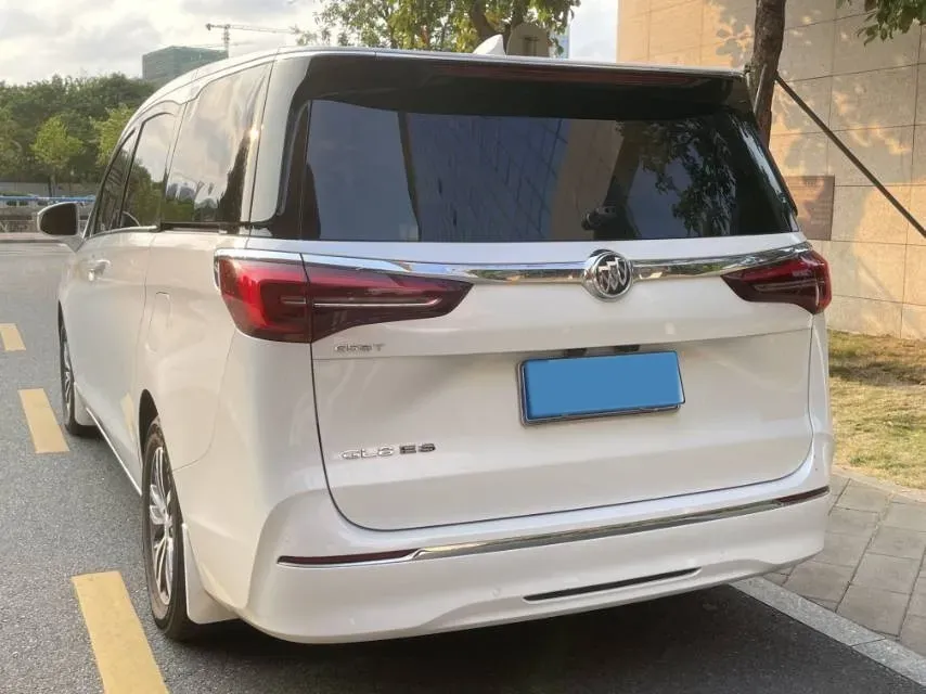 2022 Buick GL8 2.0T 237HP L4 9AT,autocango,china used car exporter,china ev exporter,chinese used car exporter,chinese used ev exporter