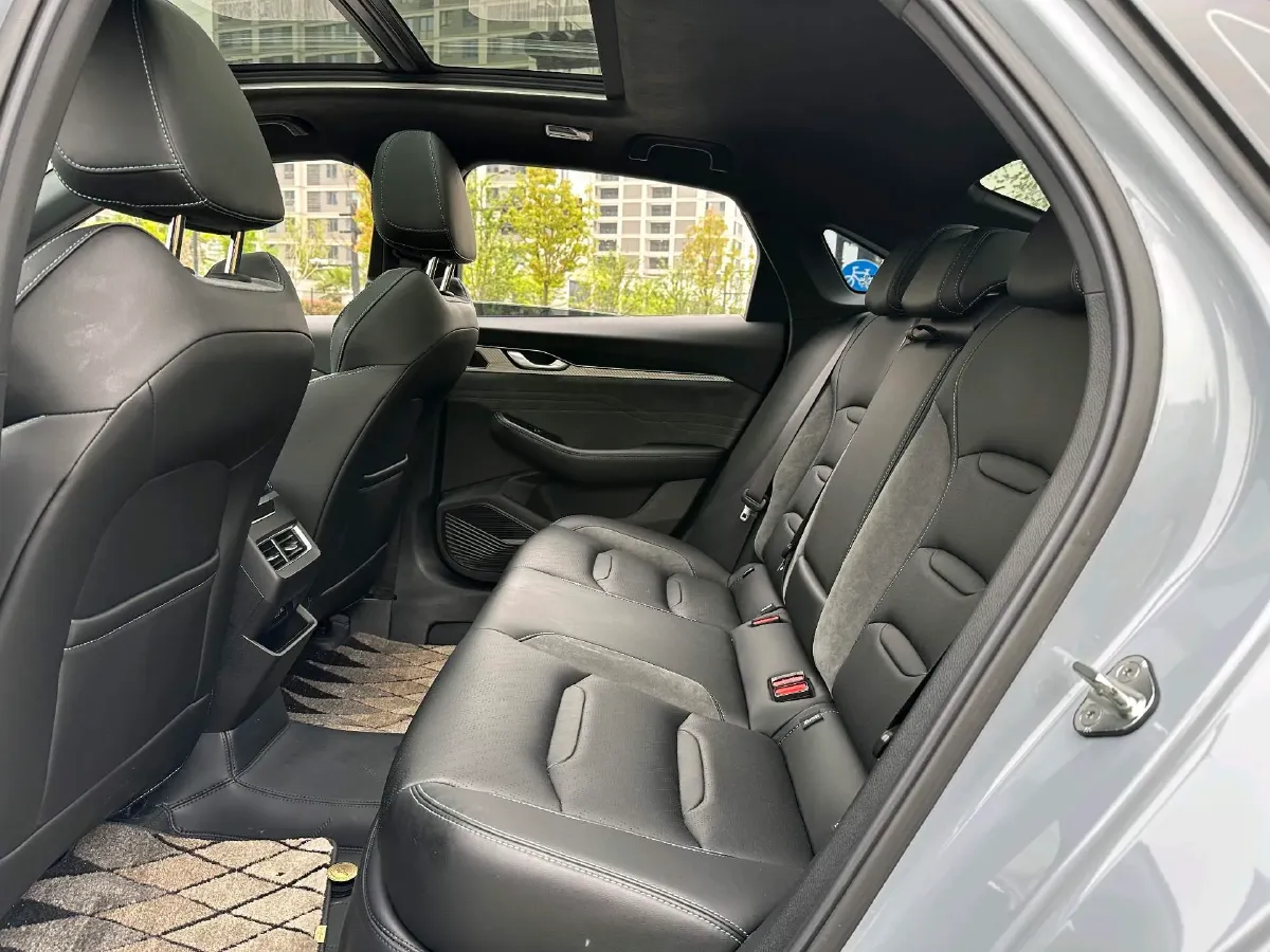 2023 Geely Preface 2.0T 190HP L4 7DCT,autocango,china used car exporter,china ev exporter,chinese used car exporter,chinese used ev exporter