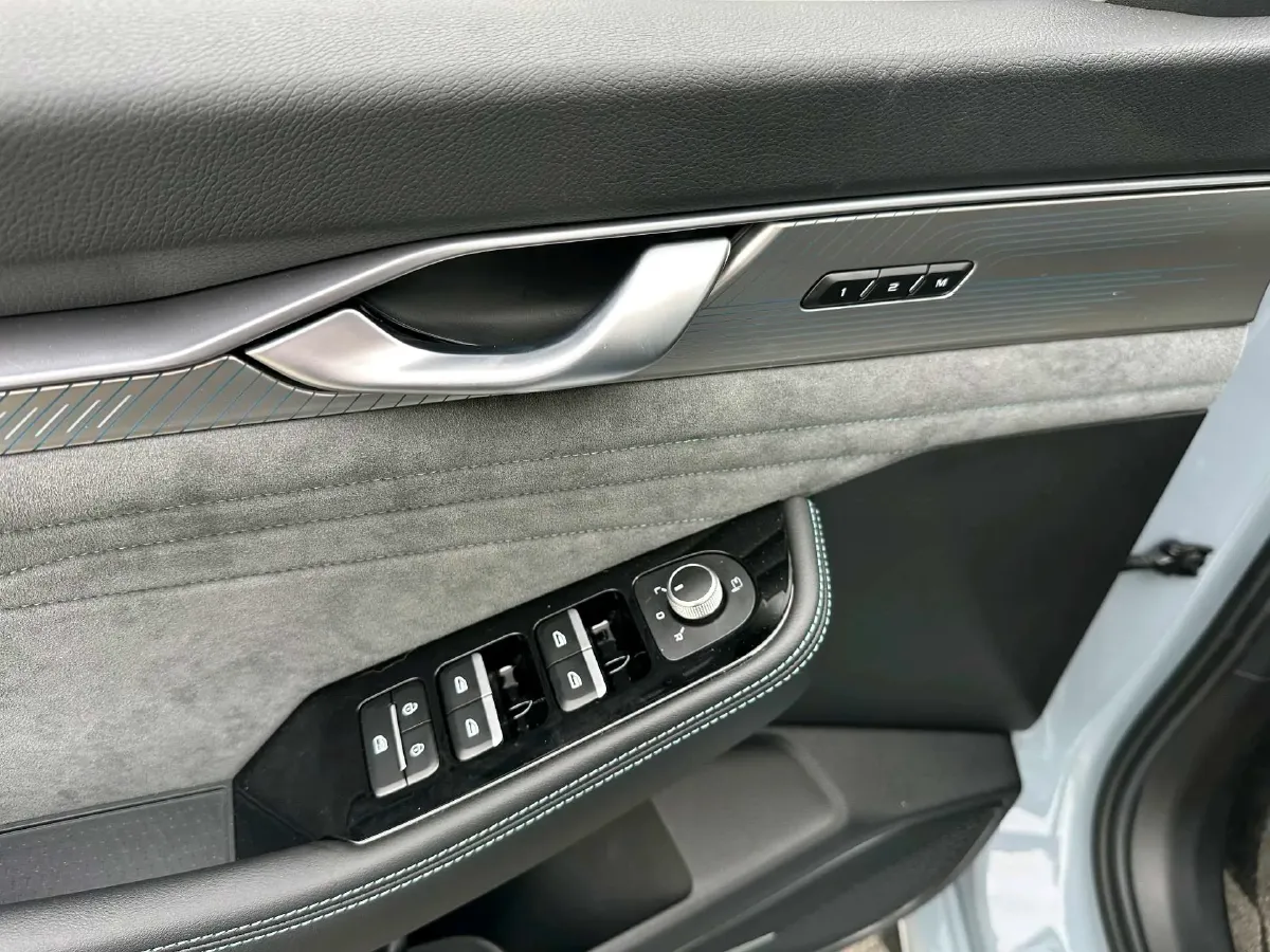 2023 Geely Preface 2.0T 190HP L4 7DCT,autocango,china used car exporter,china ev exporter,chinese used car exporter,chinese used ev exporter