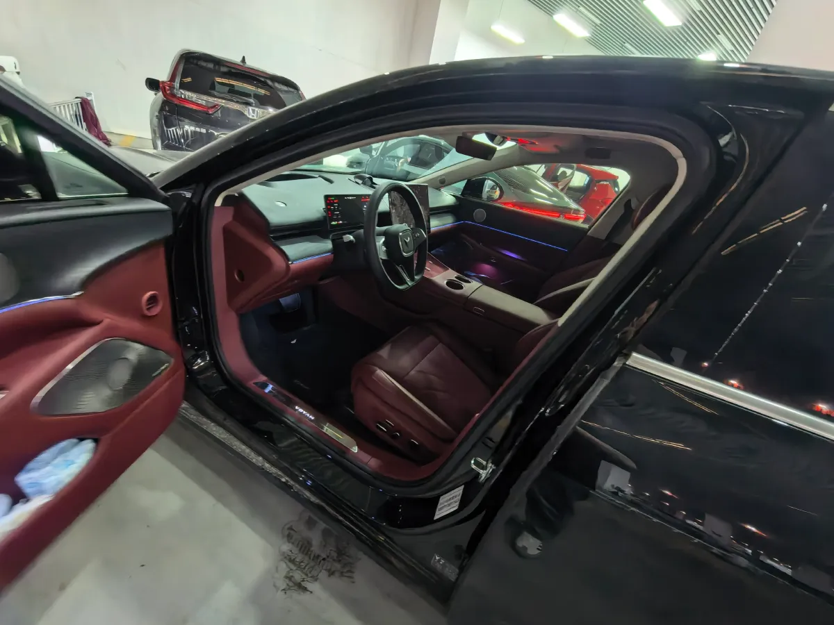 2026 Voyah ZhuiGuang L 1.5T 150HP L4 PHEV,autocango,china used car exporter,china ev exporter,chinese used car exporter,chinese used ev exporter