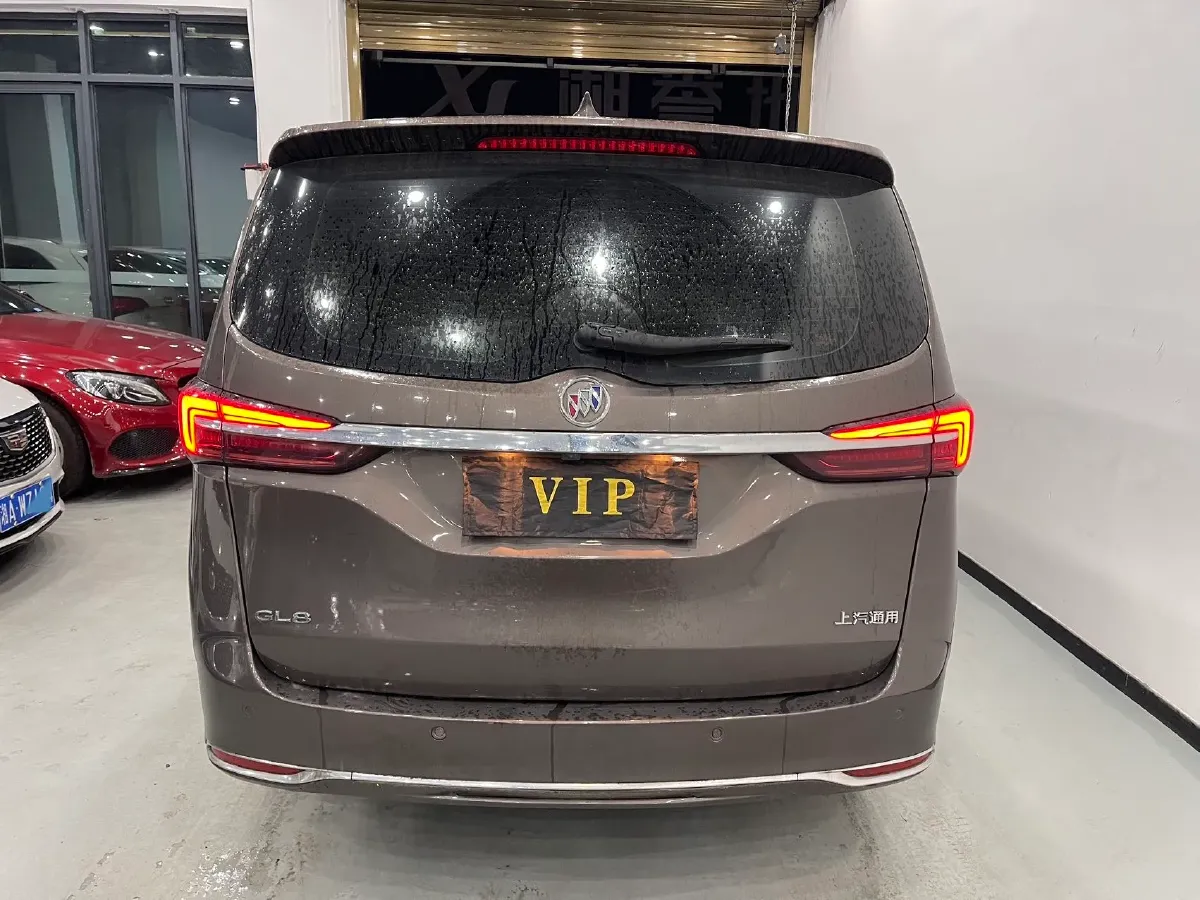 2023 Buick GL8 2.0T 237HP L4 9AT,autocango,china used car exporter,china ev exporter,chinese used car exporter,chinese used ev exporter